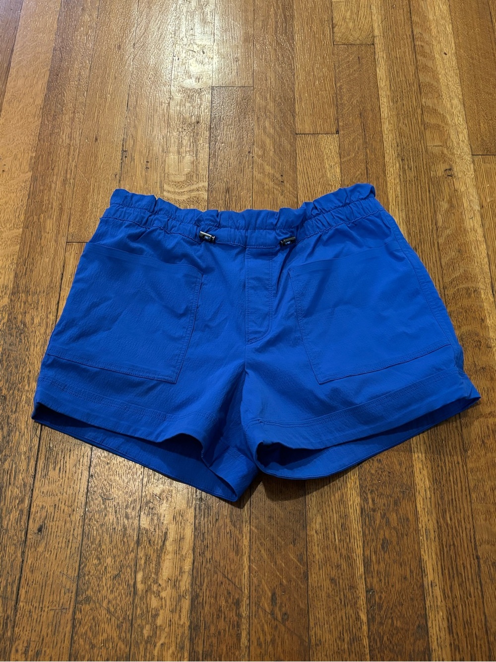 Athleta Trekkie Paper Bag Shorts